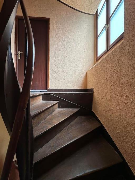 Morgan' Appartement Laon Bagian luar foto