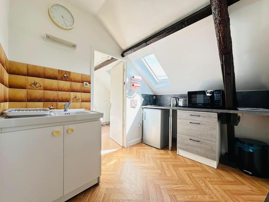 Morgan' Appartement Laon Bagian luar foto